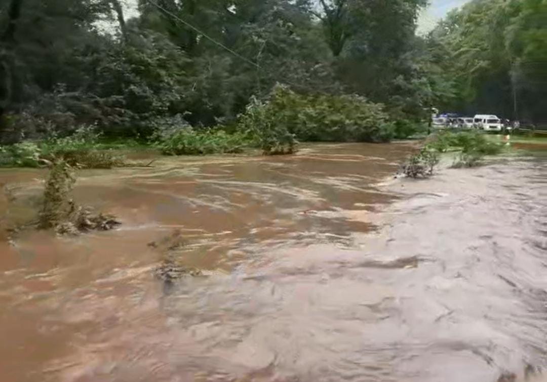 Foto: Banjir di Baluran/ doc Khoirul Rizal
