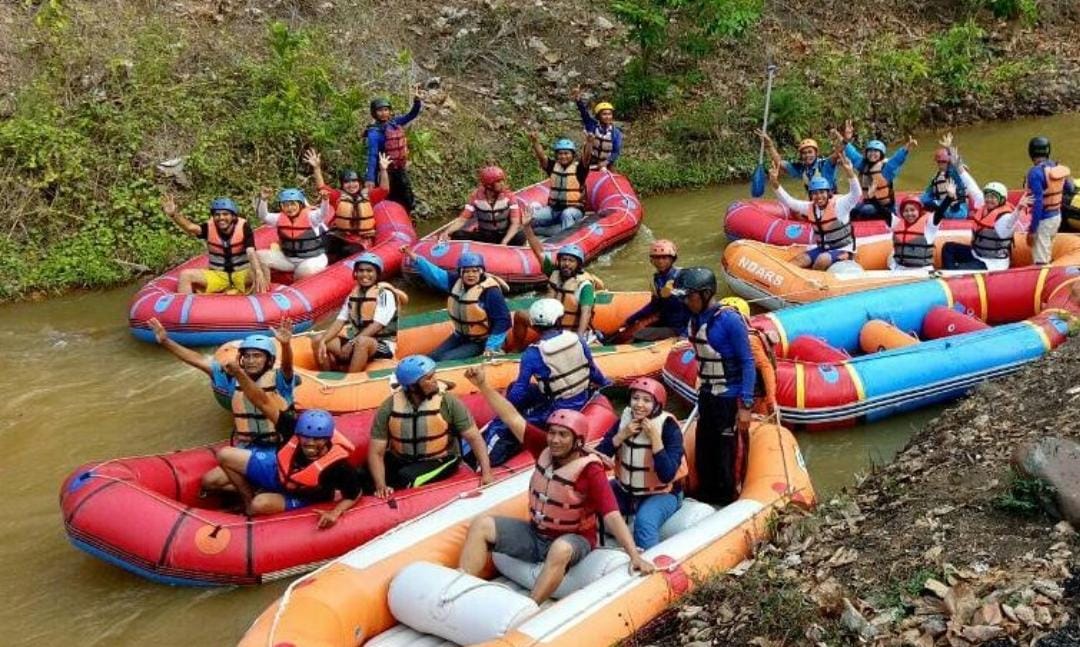 Arung Jeram Situbondo/ ig @disparpora_situbondo