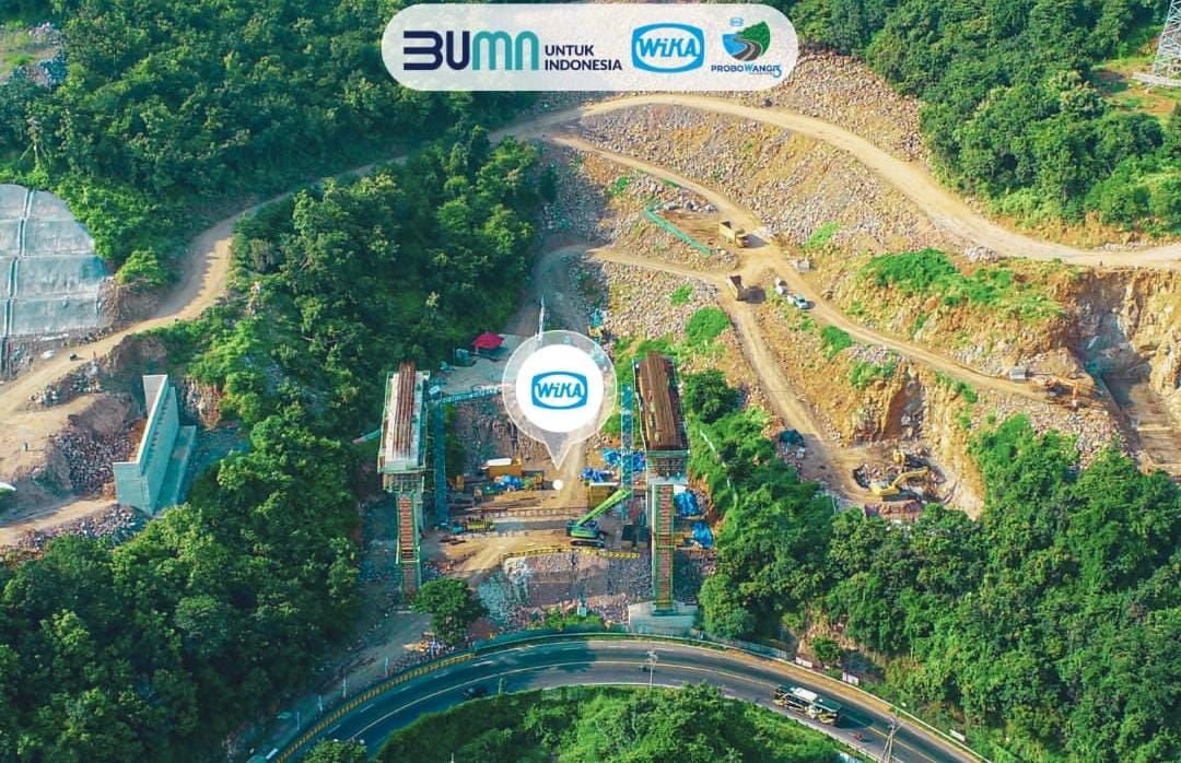 Proyek tol Probowangi di perbukitan/ ig @wika_probowangi3