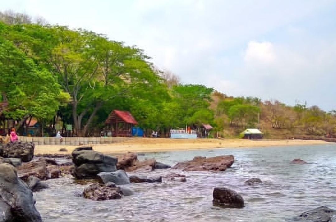 Pantai Tamporah Situbondo/ doc Khoirul Rizal
