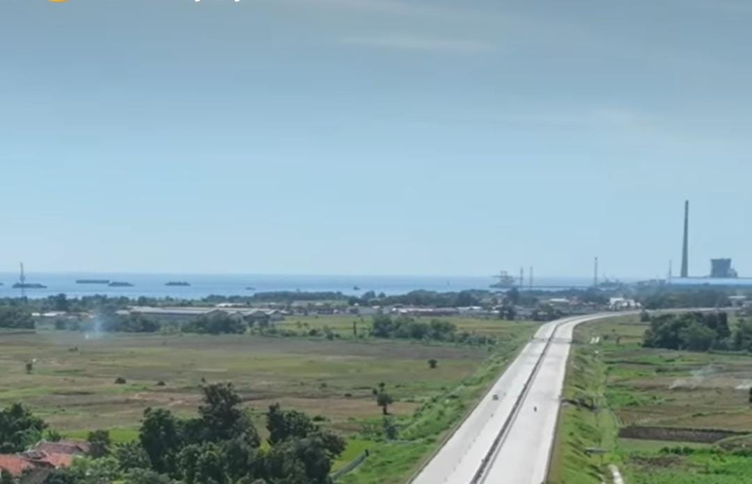 Jalan tol Probowangi/ ig @pp_probowangi3