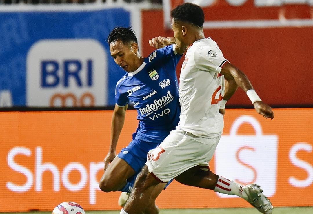 Duel pemain Persib/ ig @persib