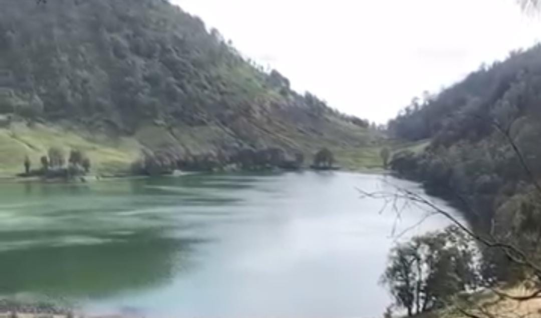 Ranu Kumbolo di Gunung Semeru/ doc Khoirul Rizal