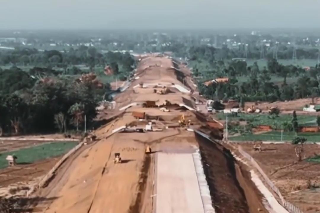 View tol proyek Probowangi/ ig resmi @probowangi1