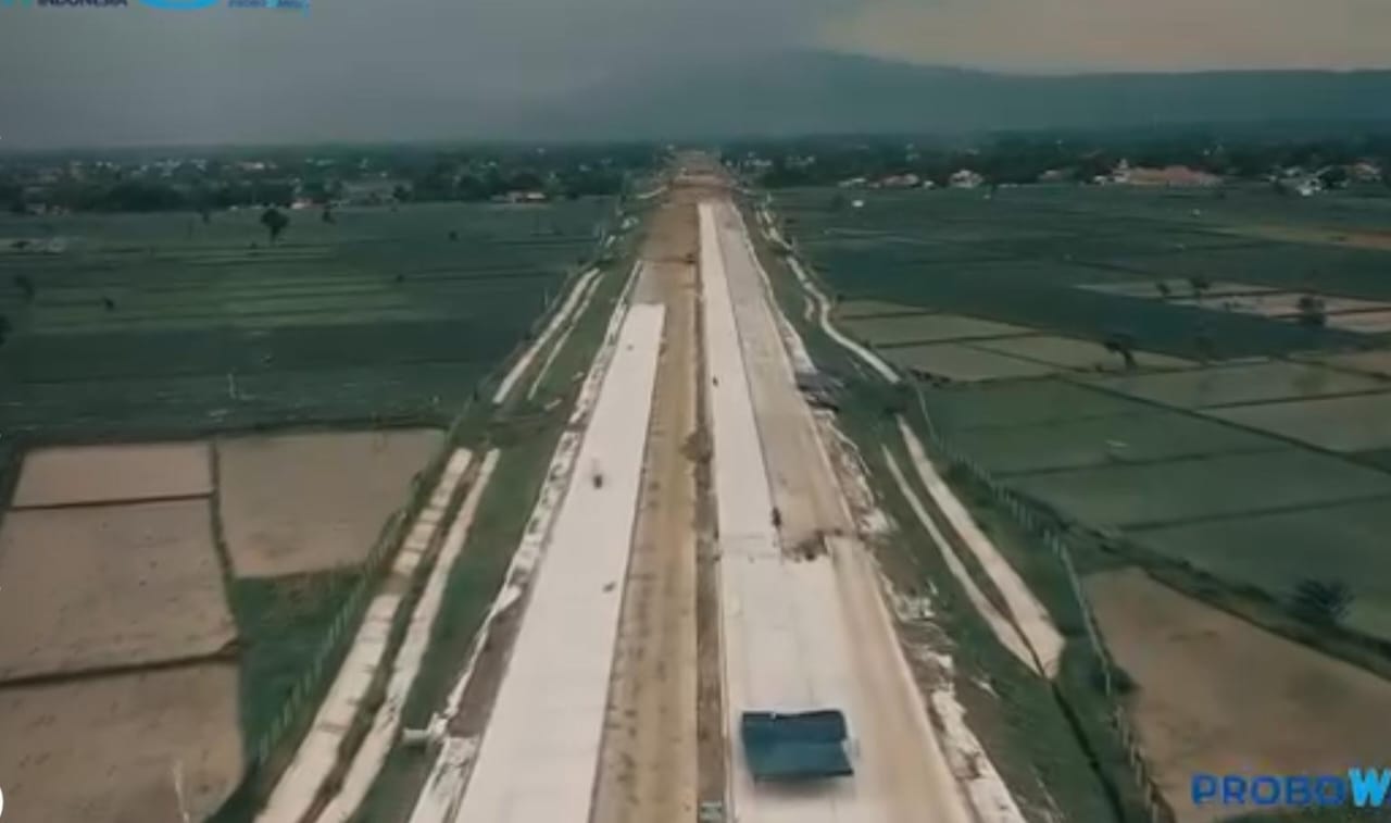 View jalan tol Probowangi/ ig @wika_probowangi3