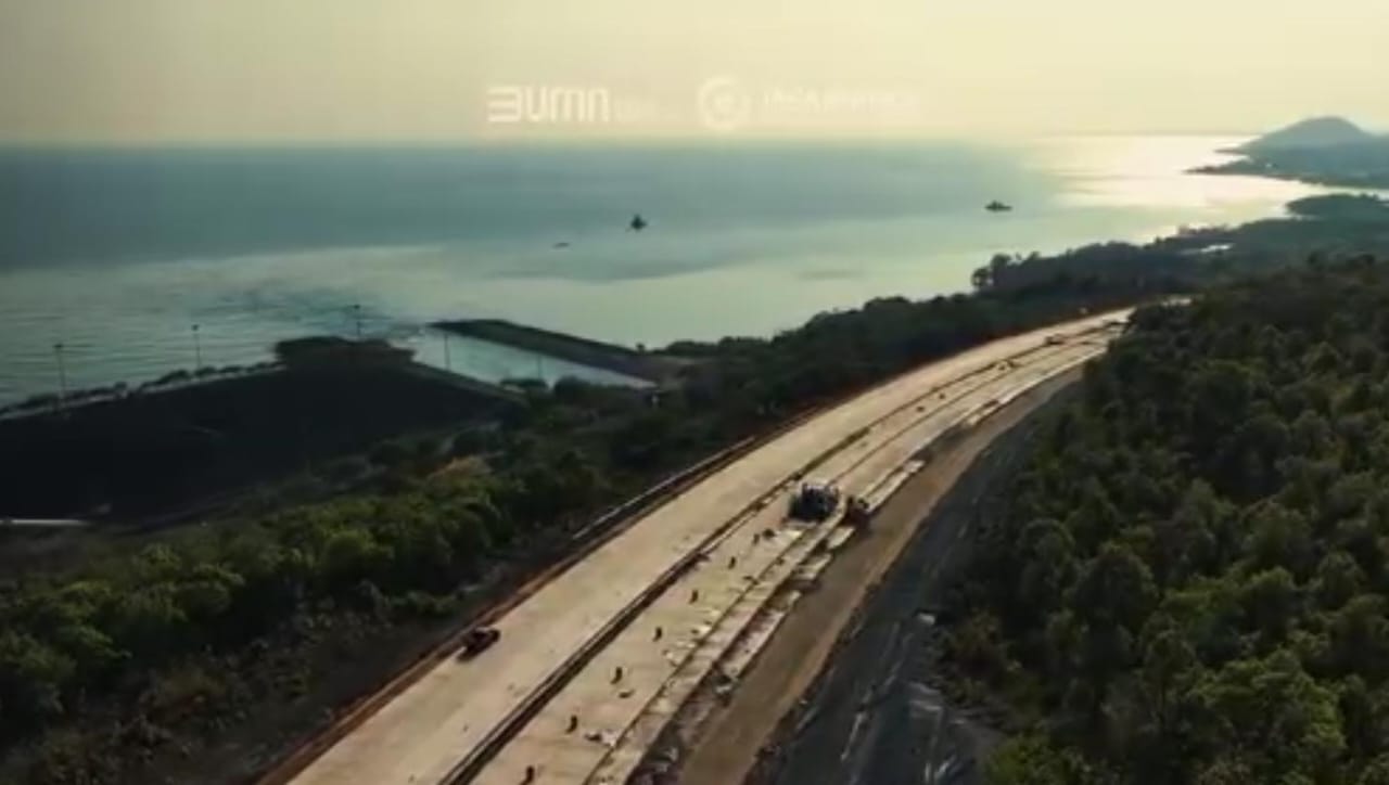 View proyek jalan tol Probowangi/ ig @jpbpaket3
