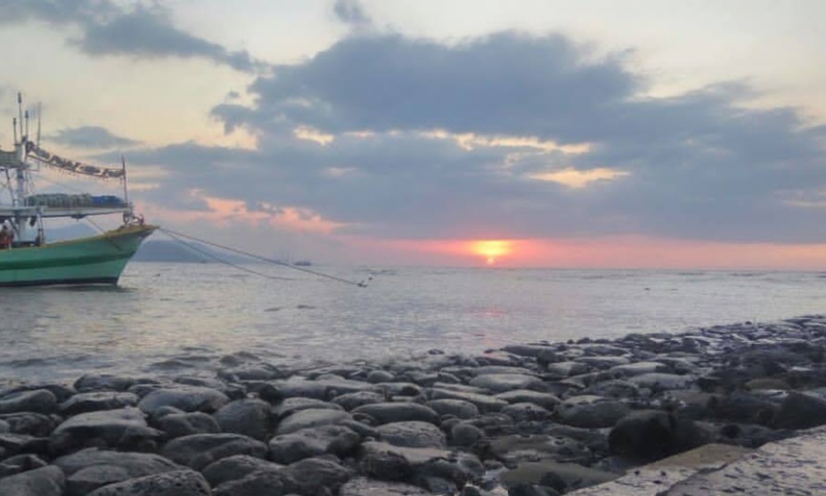 Pantai Bong Besuki