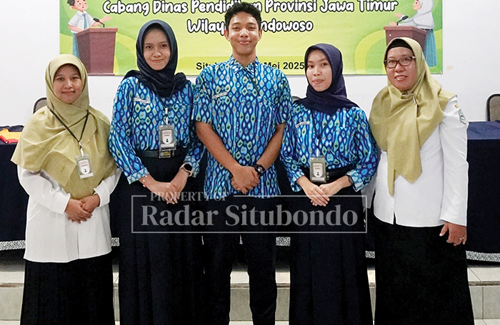 BANGGA : Siswa-siswi SMA Negeri 1 Situbondo berhasil meraih juara dalam lomba debat bahasa Indonesia (LDBI) dan bahasa Inggris tingkat Kabupaten sebagai pembicara terbaik 1 dan 2 baru-baru ini.