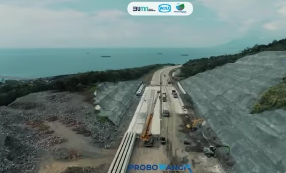 Proyek jalan tol Probowangi/ ig @wika_probowangi3