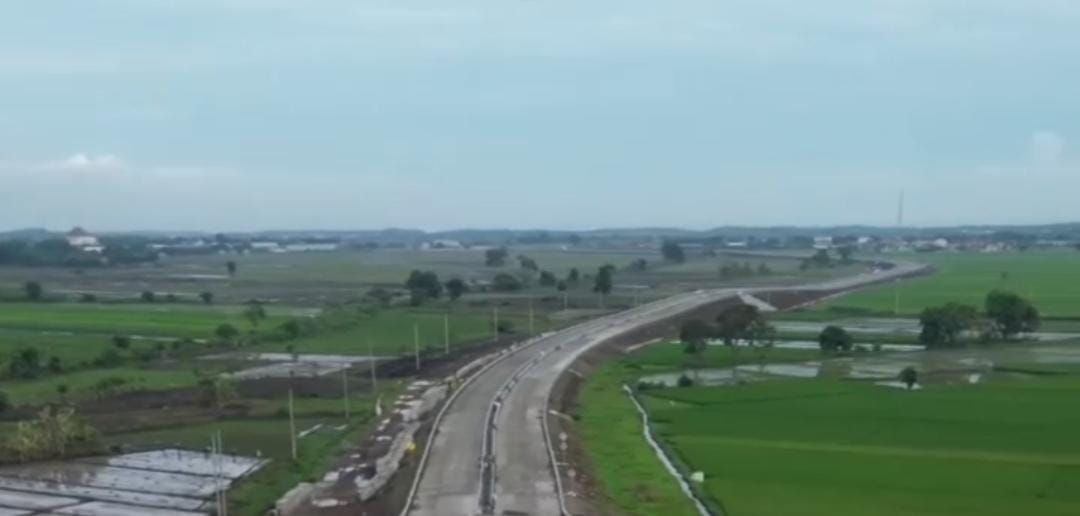 View ruas tol Probowangi/