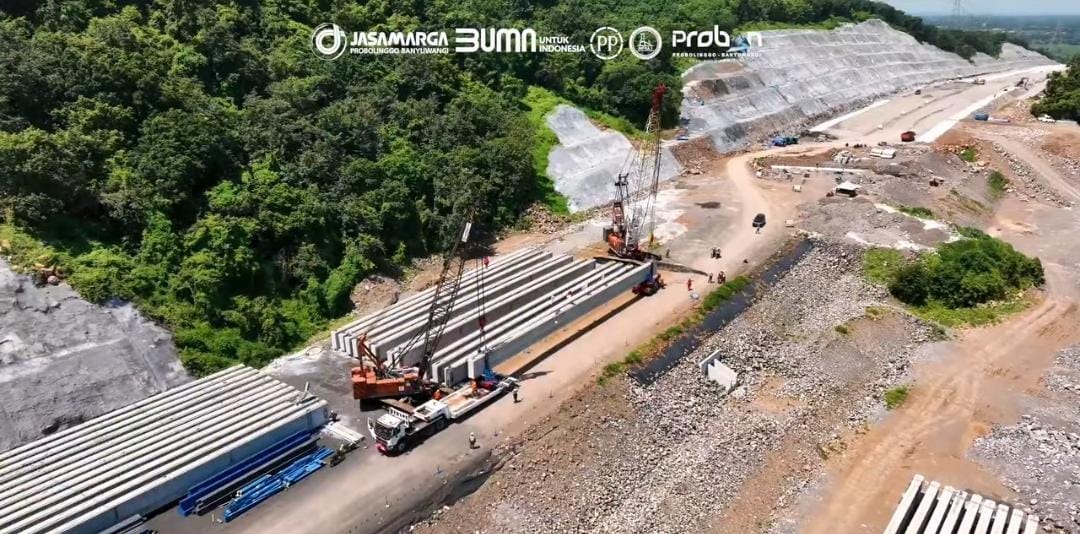 Proyek jalan tol Probowangi/ ig @pp_probowangi3