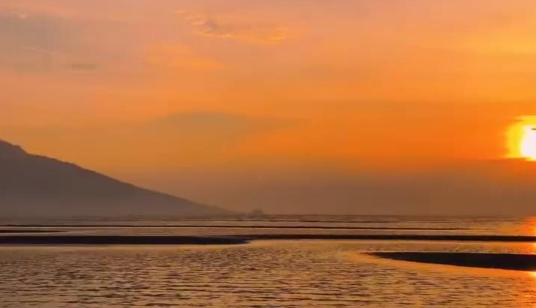 Pantai Sedulur Situbondo/ Khoirul Rizal