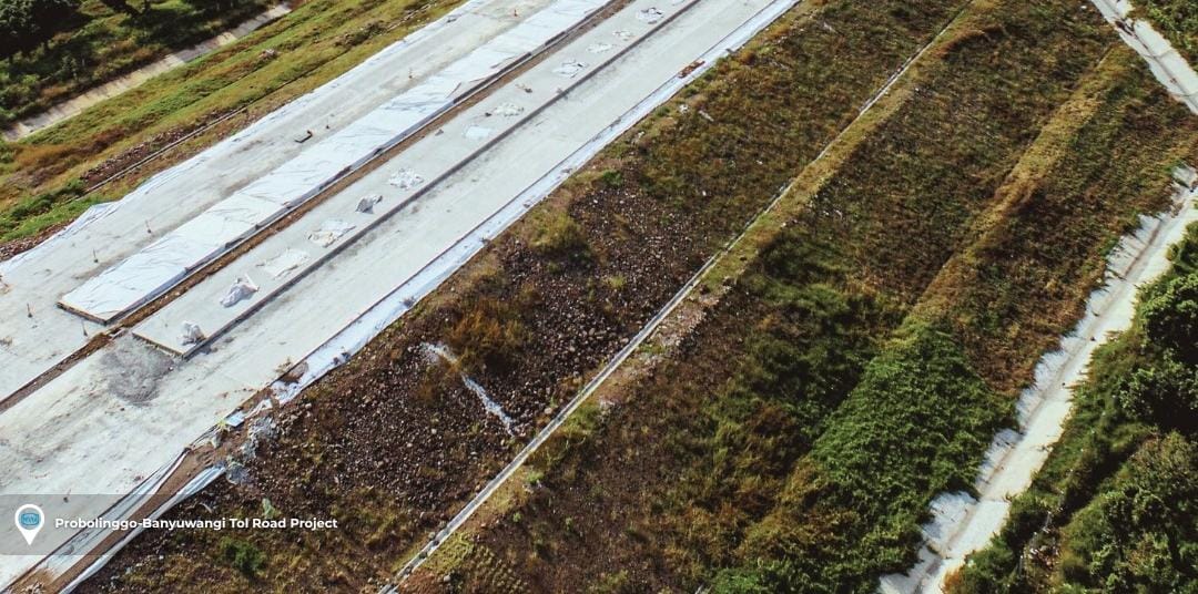 Proyek jalan tol Probowangi/ ig @wika_probowangi3
