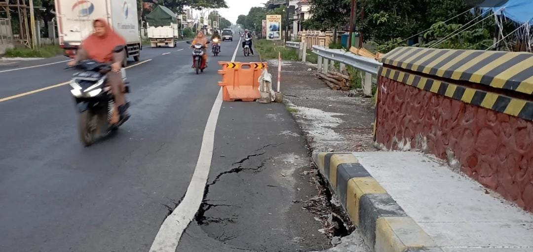 Jalan pantura Situbondo/ doc Khoirul Rizal