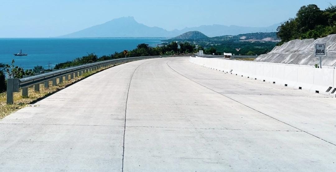Jalan tol Probowangi/ ig @pp_probowangi3