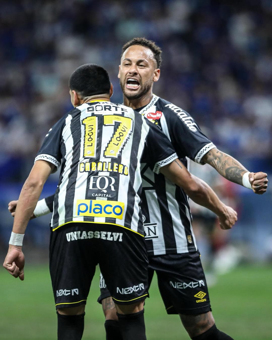 Selebrasi Neymar Jr setelah Santos menang dengan skor tipis atas Cruzeiro di Serie A Brazil 2025 (11/8).