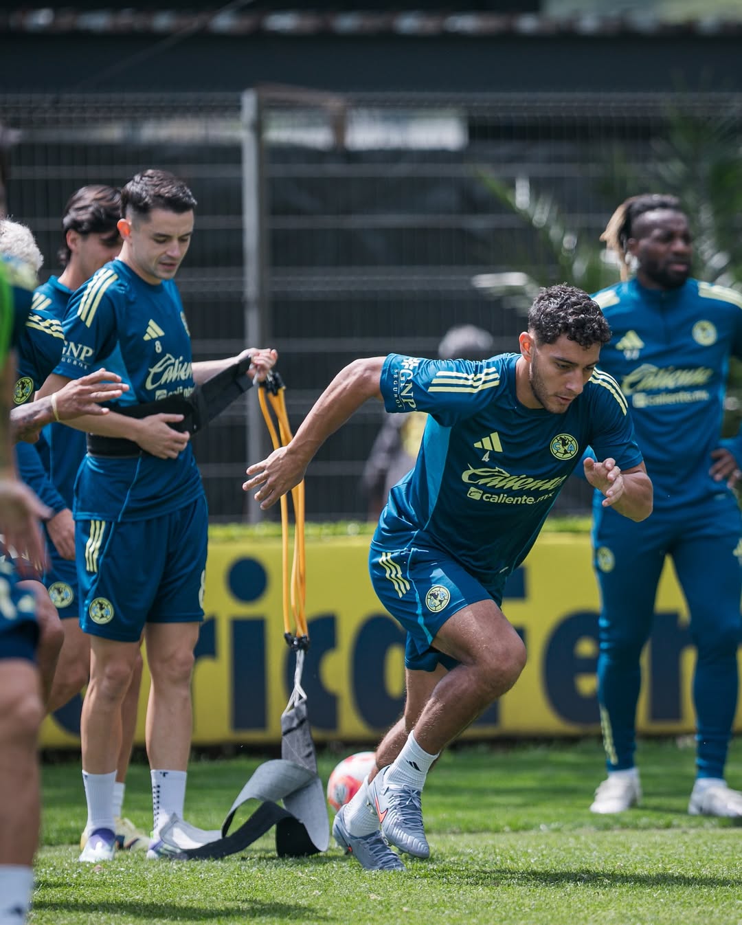 Sesi latihan Club America jelang laga menghadapi Tigres UANL di Liga MX Apertura 2025.