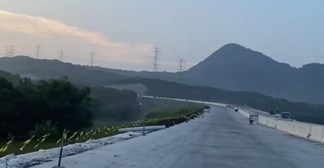 Trase jalan tol Probowangi/