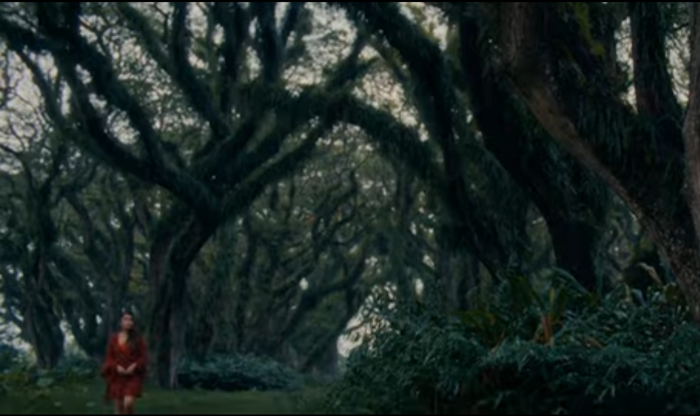 Official Trailer Film Lintrik: Ilmu Pemikat dengan latar Djawatan.