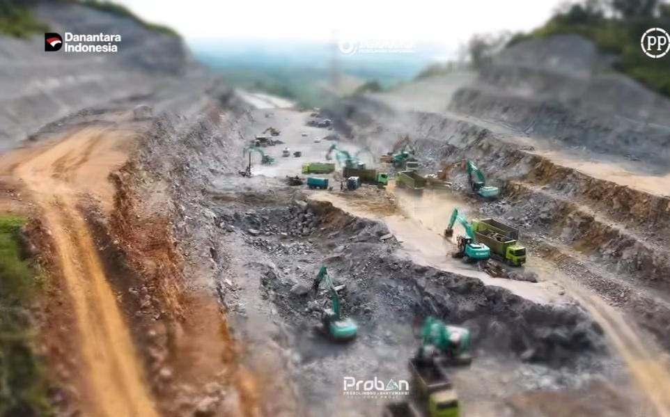 Lintasan proyek jalan tol Probowangi/ ig @pp_probowangi3