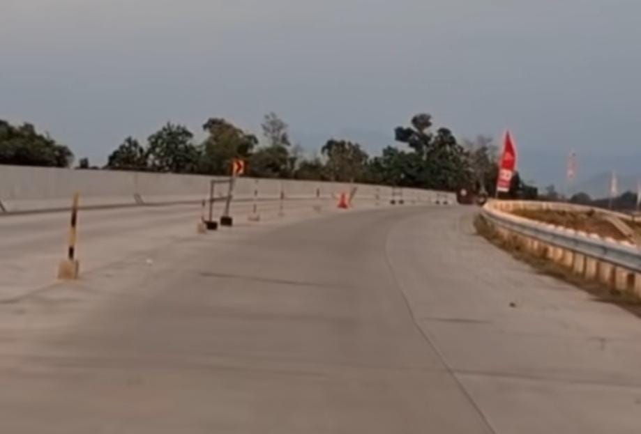 Ruas yang dibangun di tol Probowangi/ doc Khoirul Rizal