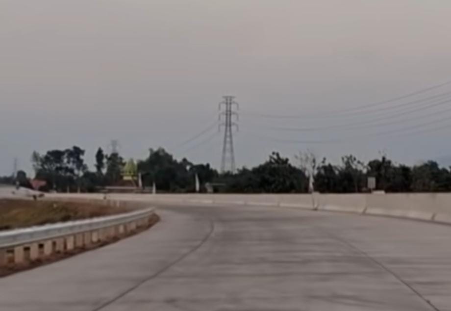 Proyek jalan tol Probowangi/ doc Khoirul Rizal