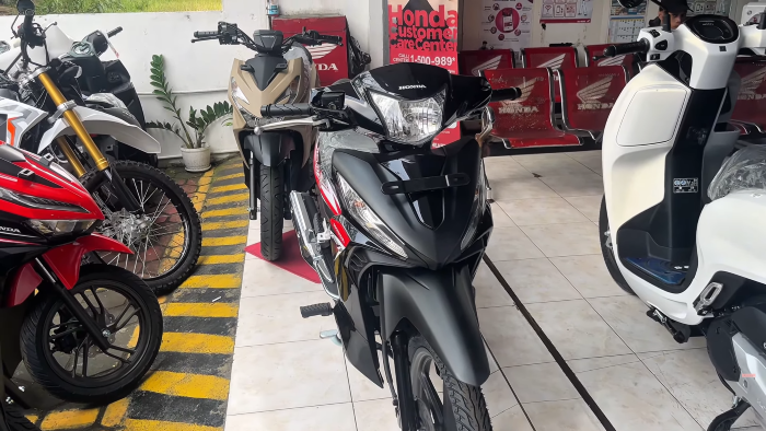 Honda Revo X.