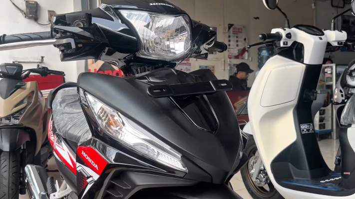 Honda Revo X.