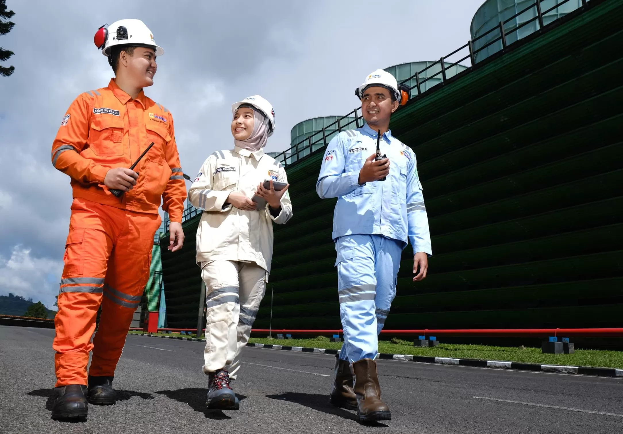 PLN membuka Rekrutmen Nasional 2025 mulai 1 Oktober. Pendaftaran dilakukan daring di rekrutmen.pln.co.id, terbuka untuk lulusan D3, S1/D4, hingga S2.