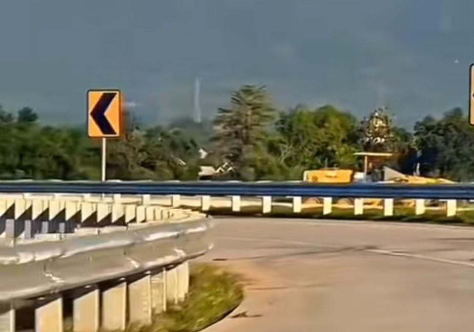 Ruas tol Probowangi/ doc Khoirul Rizal