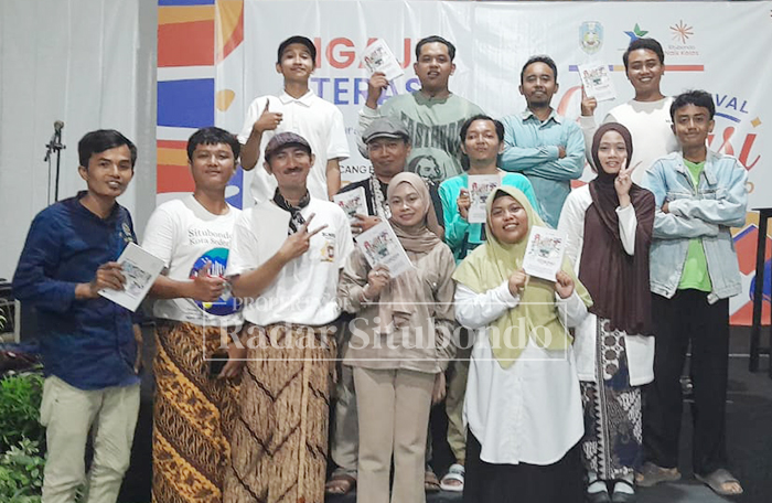 Komunitas Takanta ID beranggotakan 50 penulis aktif di Situbondo. Tiap bulan rutin menerbitkan buku dan e-book lokal.