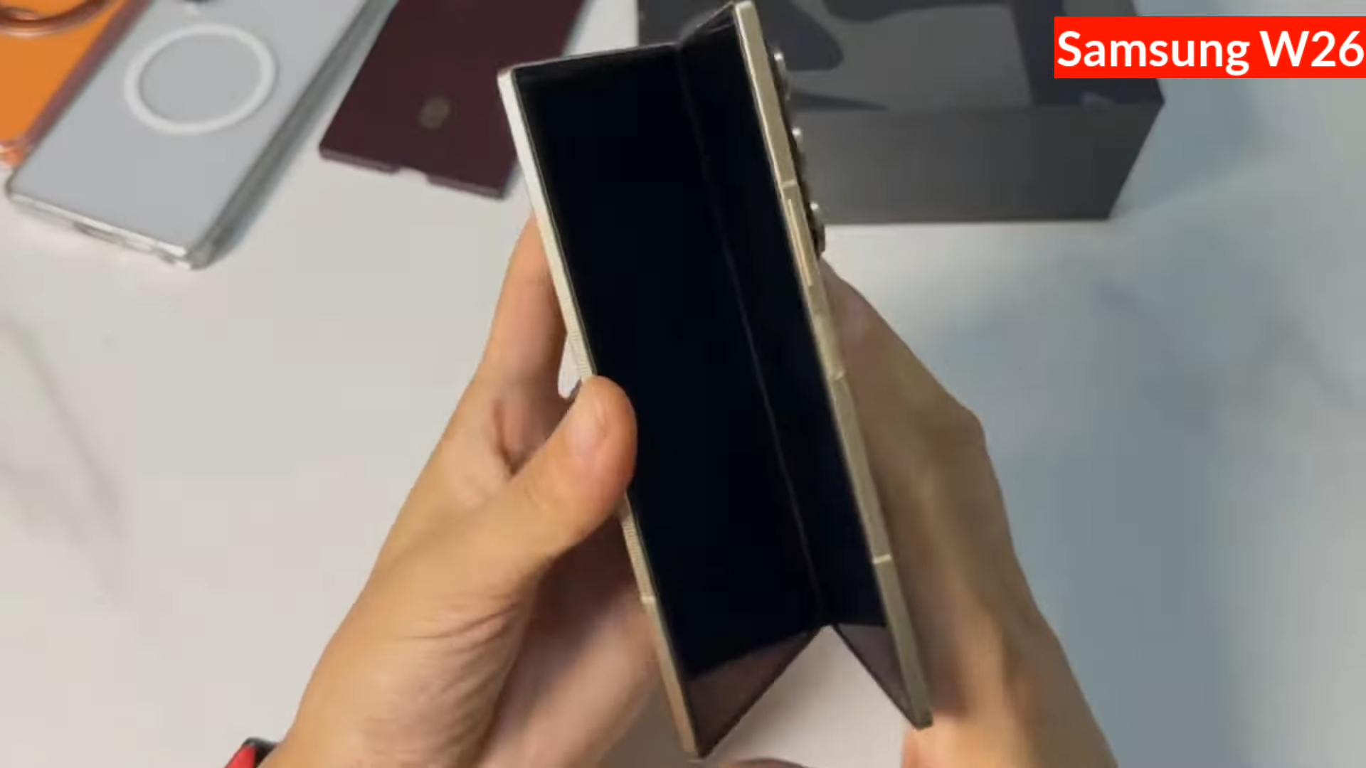 Samsung W26.
