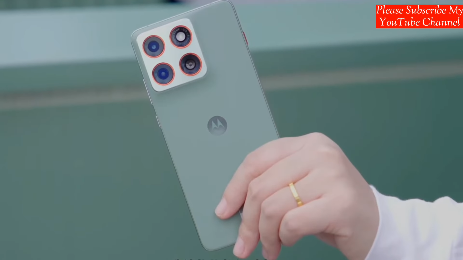 Moto X70 Air.