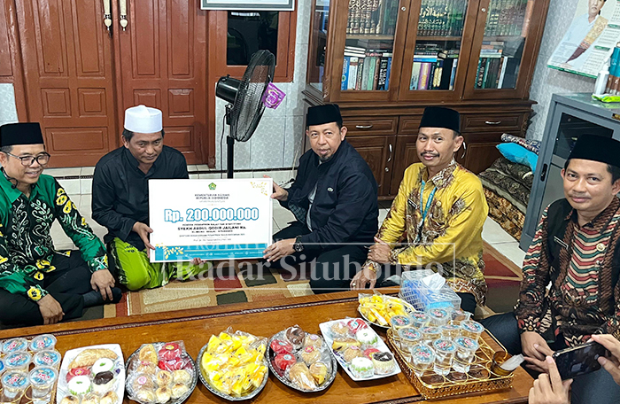 Direktur Pendidikan Diniyah dan Pondok Pesantren (PD Pontren) Kementrian Agama RI, Basnang Sa&rsquo;id mengunjungi Pondok Pesantren Salafiyah Syafi&rsquo;iyah Syekh Abdul Qodir Jaelani, Kamis sore (30/10).