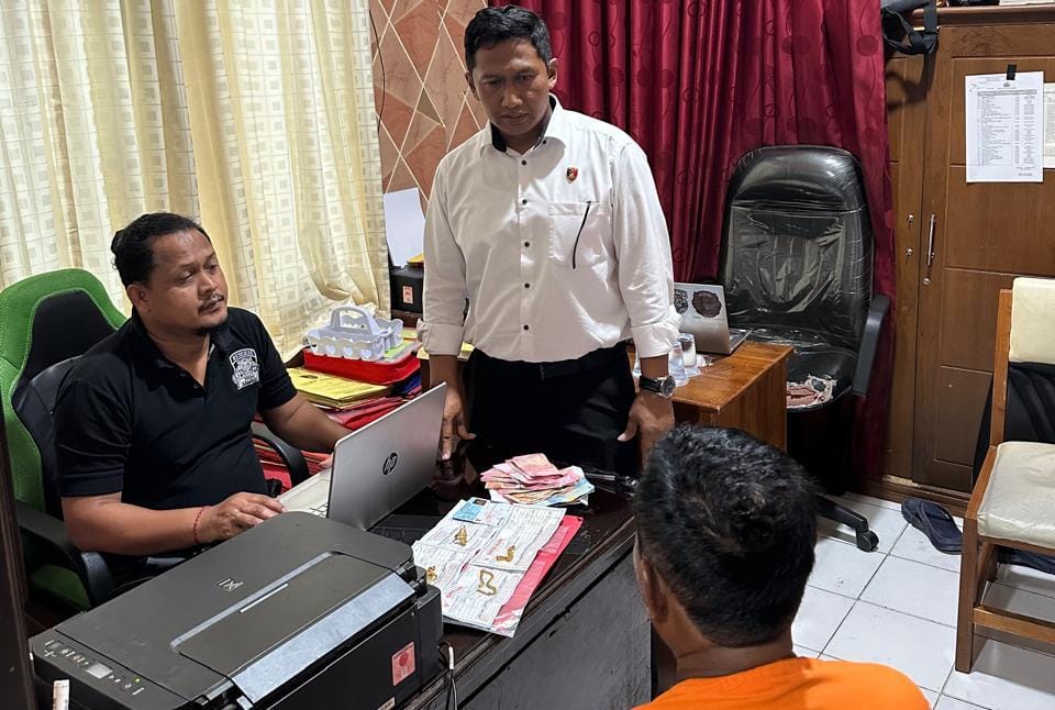 Pelaku penjual emas palsu/ doc Khoirul Rizal