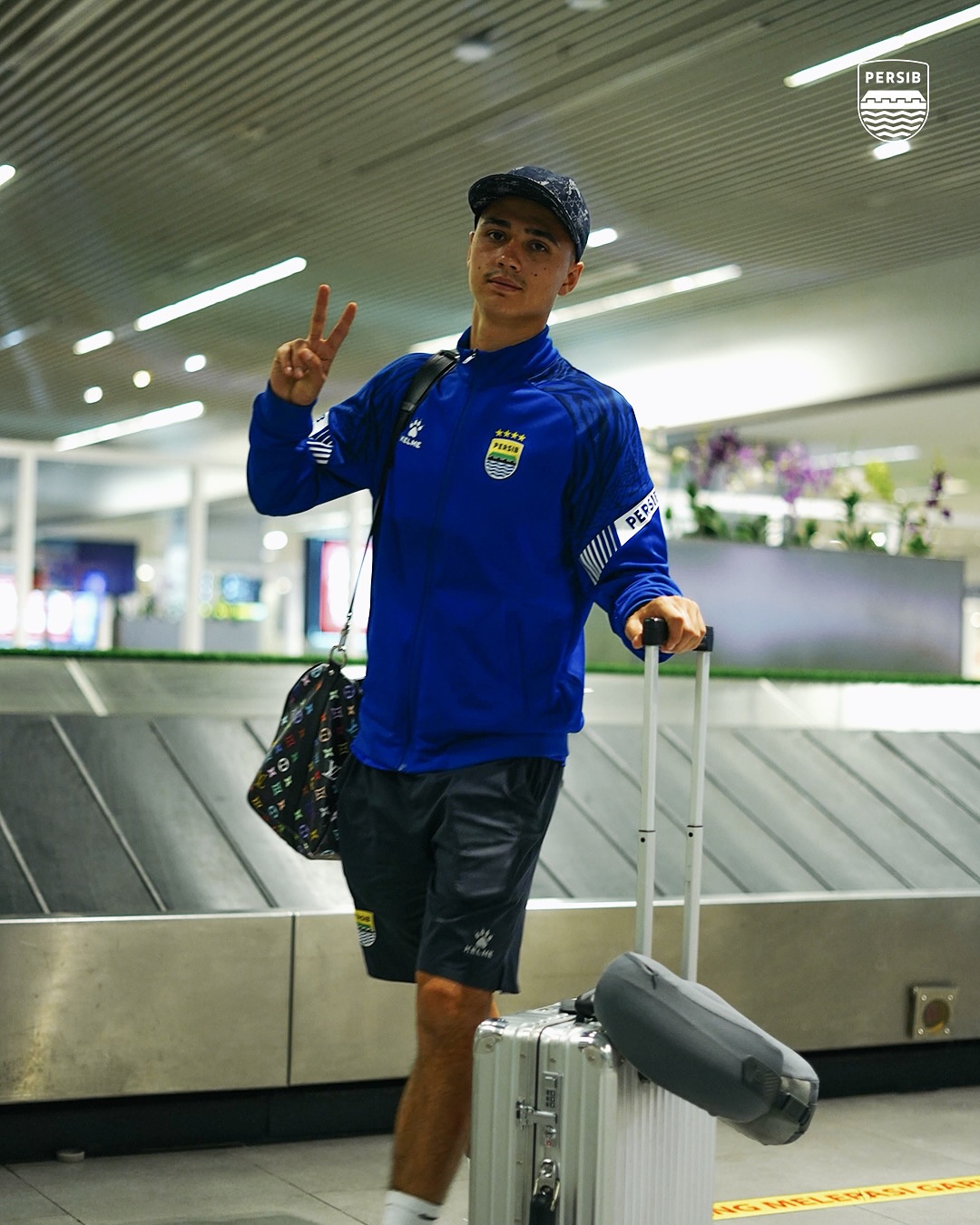 Persib Bandung akan bertandang ke Malaysia untuk menghadapi Selangor FC di laga lanjutan grup G AFC Champions League Two 2025/26.