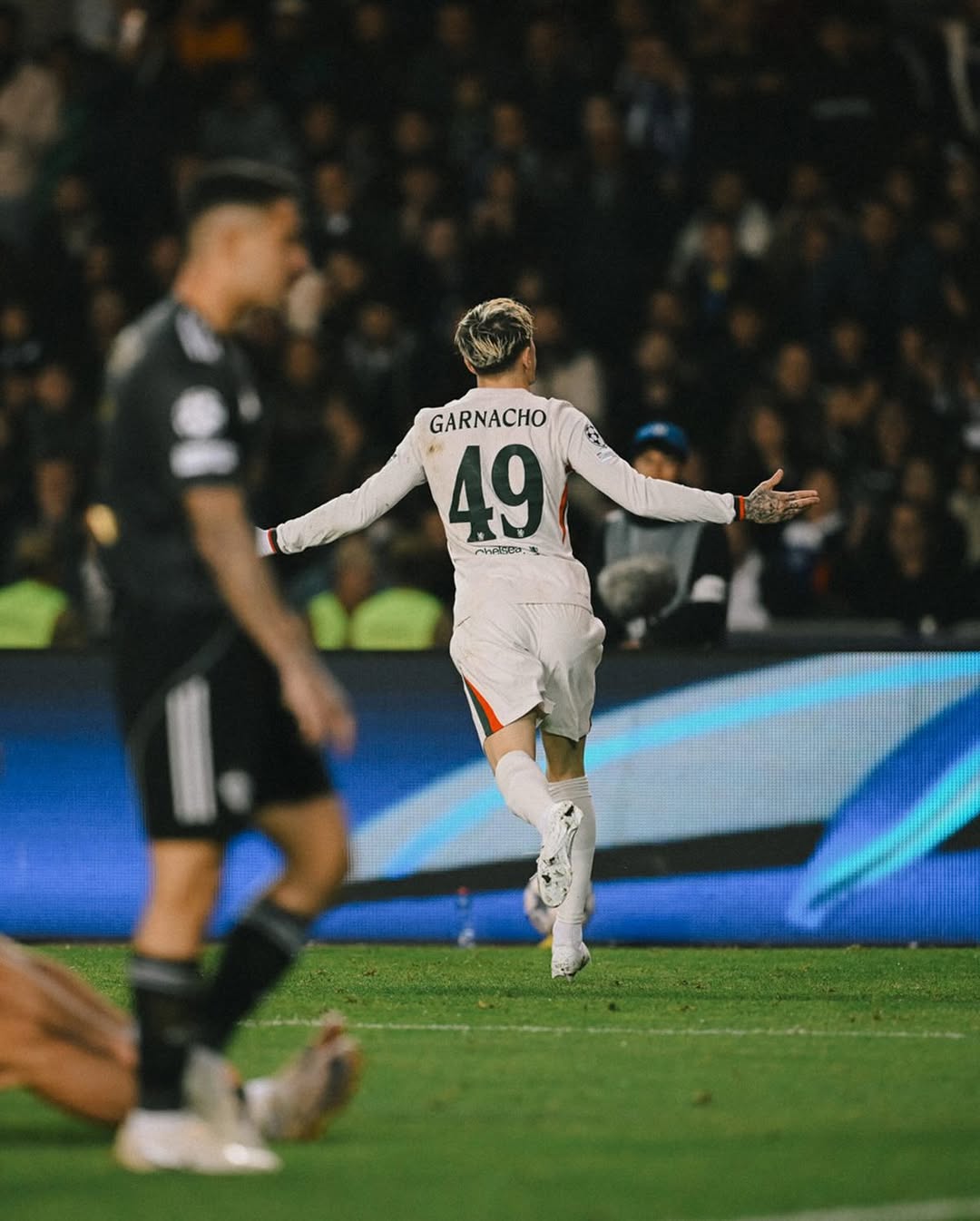 Garnacho berhasil selamtkan Chelsea dari kekalah saat melawan Qarabag di Champiosn League 2025/26.