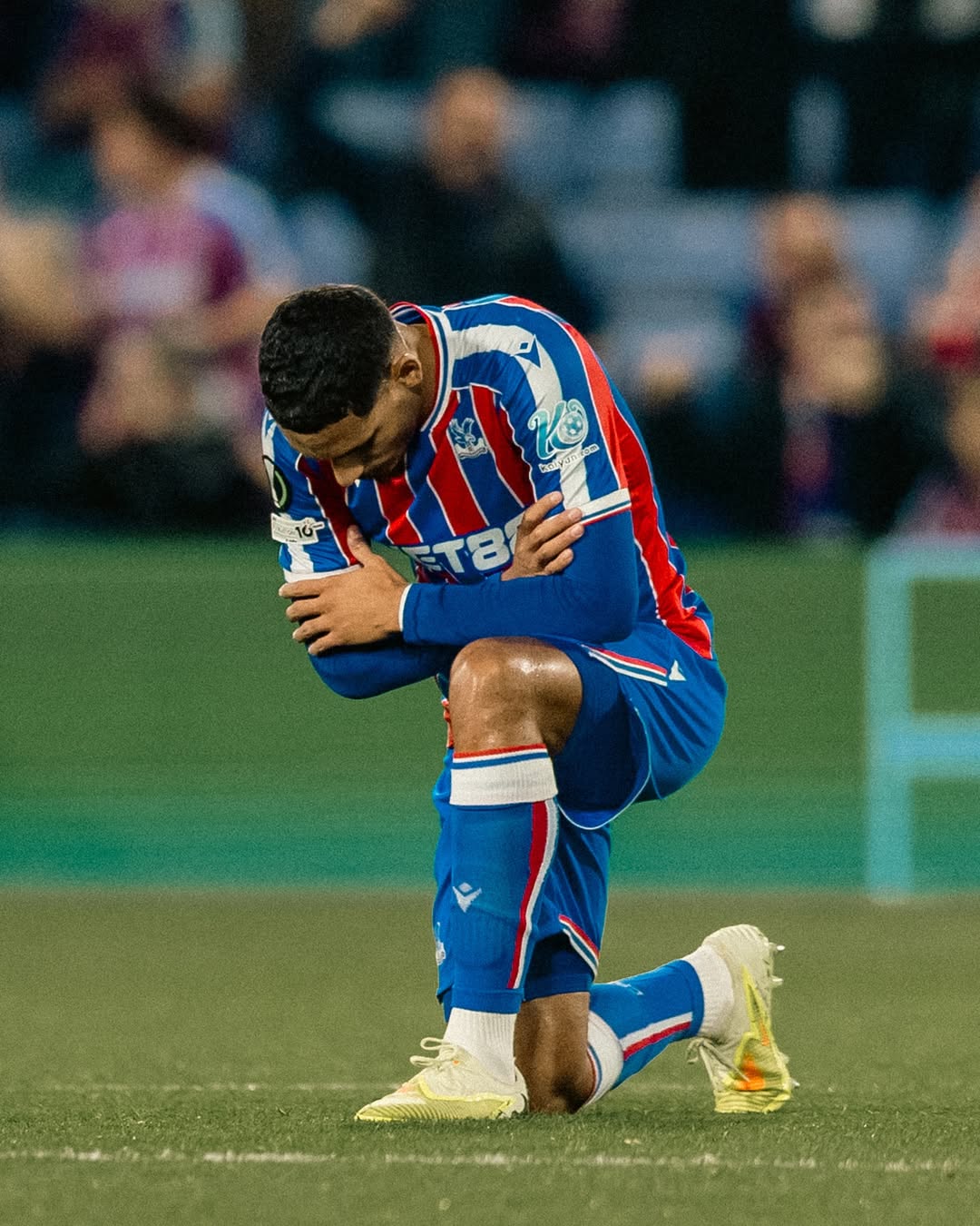 Crystal Palace raih kemenangan atas AZ Alkmaar dengan skor 3-1 di Conference League 2025-2026.