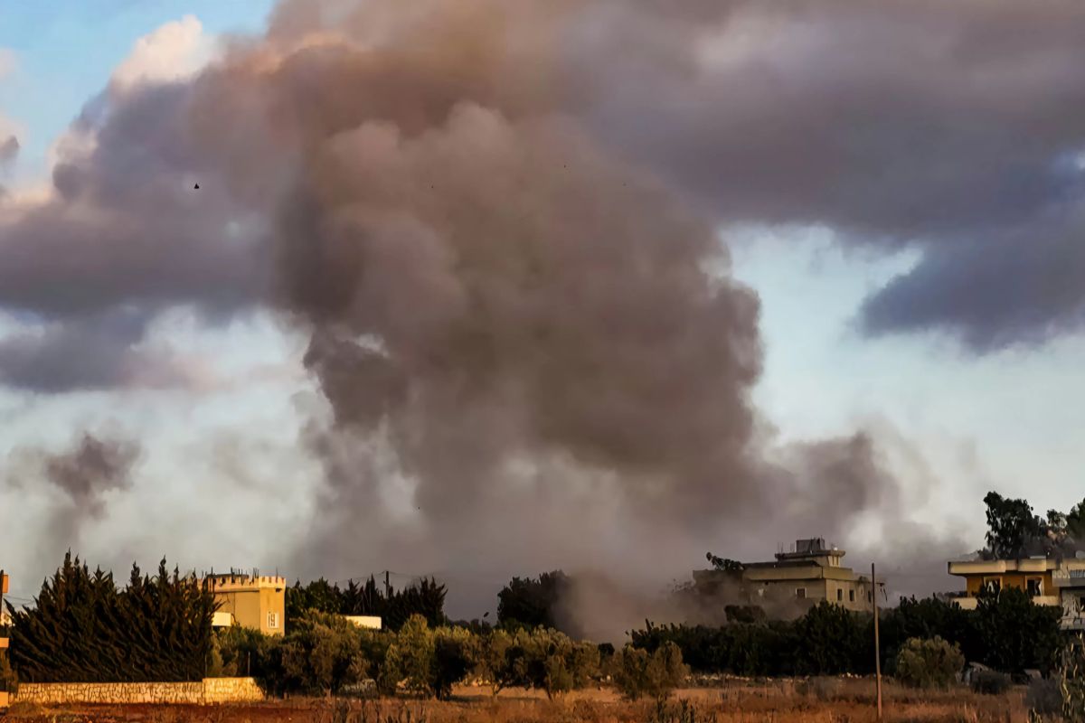 Ilustrasi Israel bombardir Lebanon.