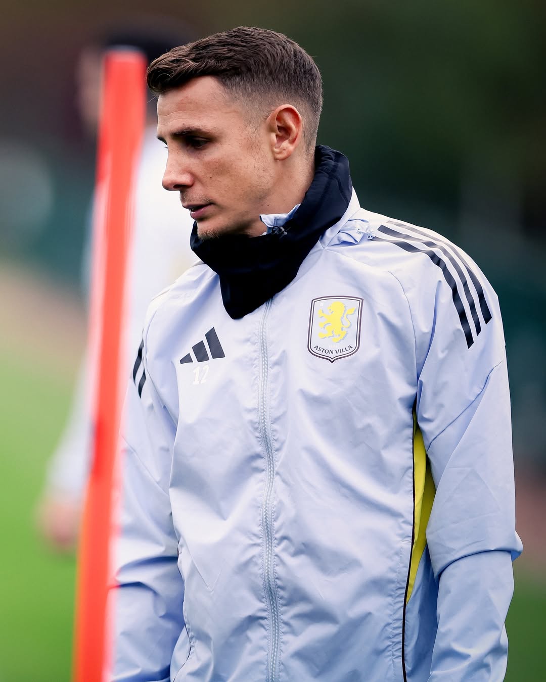 Sesi latihan Aston Villa sebelum laga menghadapi Bournemouth di pekan ke-11 Premier League 2025/26.