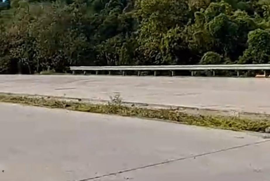 Ruas jalan tol Probowangi/ doc Khoirul Rizal