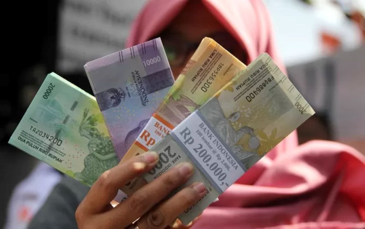 Rencana redenominasi rupiah.