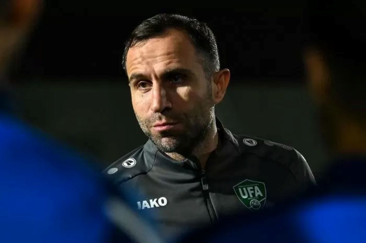Timur Kapadze Eks pelatih Timnas Uzbekistan.