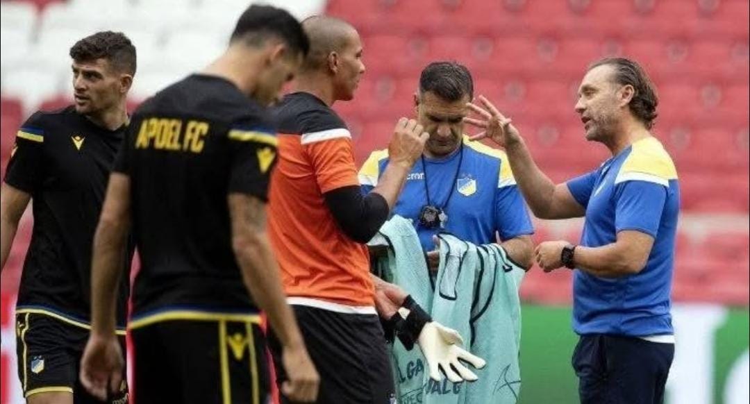 Eks Persija saat memimpin tim/ ig @thomas_dolll_