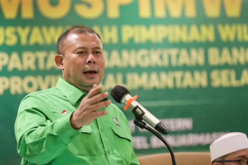 Pernyataan Cucun bahwa lulusan SMA bisa ganti ahli gizi dalam Program MBG memicu kontroversi warganet.