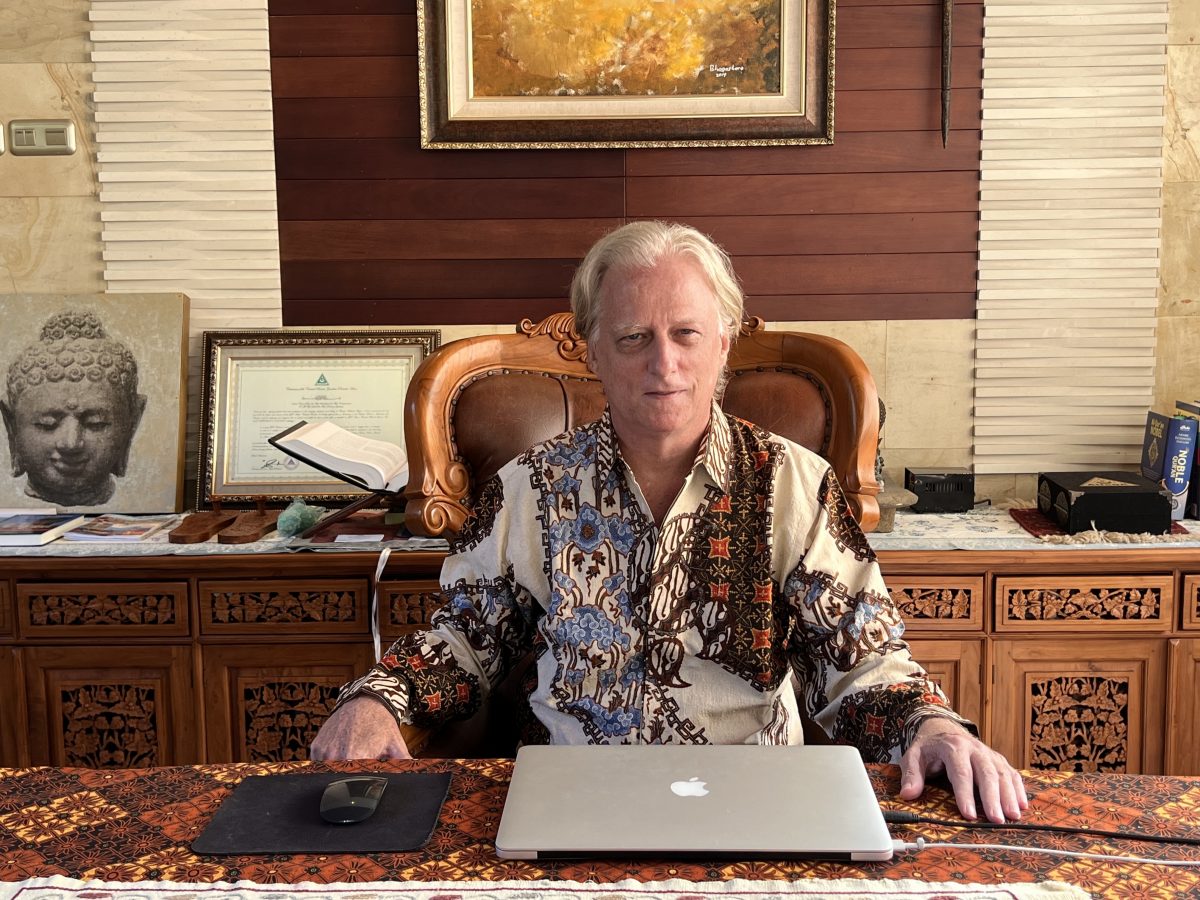 Charles Holland Taylor dicopot dari penasihat Ketum PBNU.