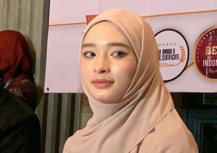 Unggahan warganet tentang dugaan hubungan baru Inara Rusli ramai dibahas.