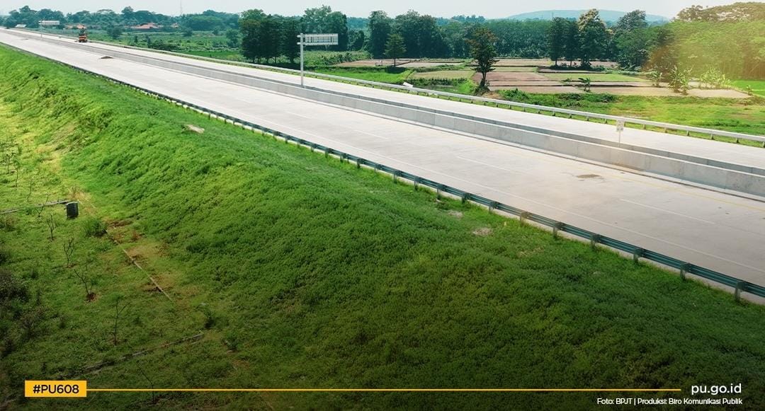 inilah jalan tol Prosiwangi/ doc ig @kementerianpu