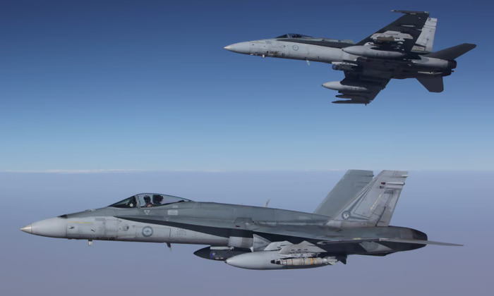 Jet F-18 Amerika Serikat.