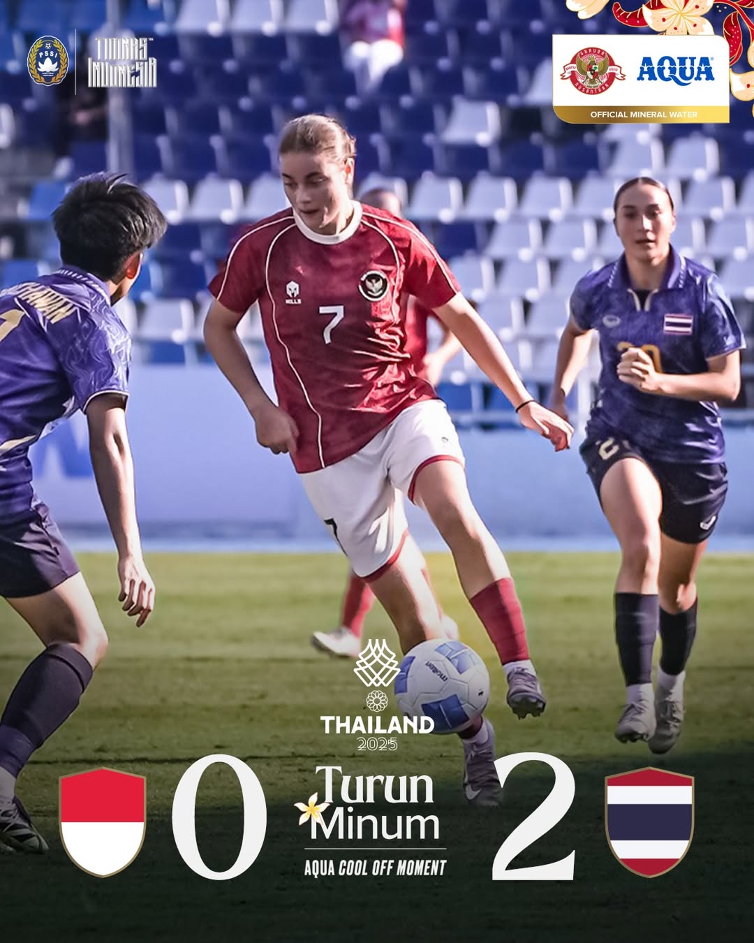 Timnas sepak bola Indonesia putri harus menelan pil pahit setelah kalah melawan Thailand dengan skor 0-2 di SEA Games 2025.